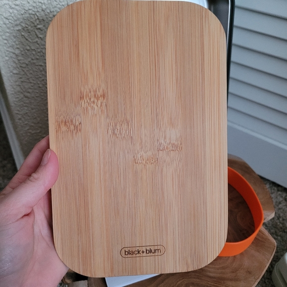 Black & Blum Stainless Steel Sandwich Lunch Box 0.9L 30 Fl Oz Bamboo Lid - Picture 5 of 9